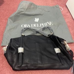 Ora Delphine Black Satchel